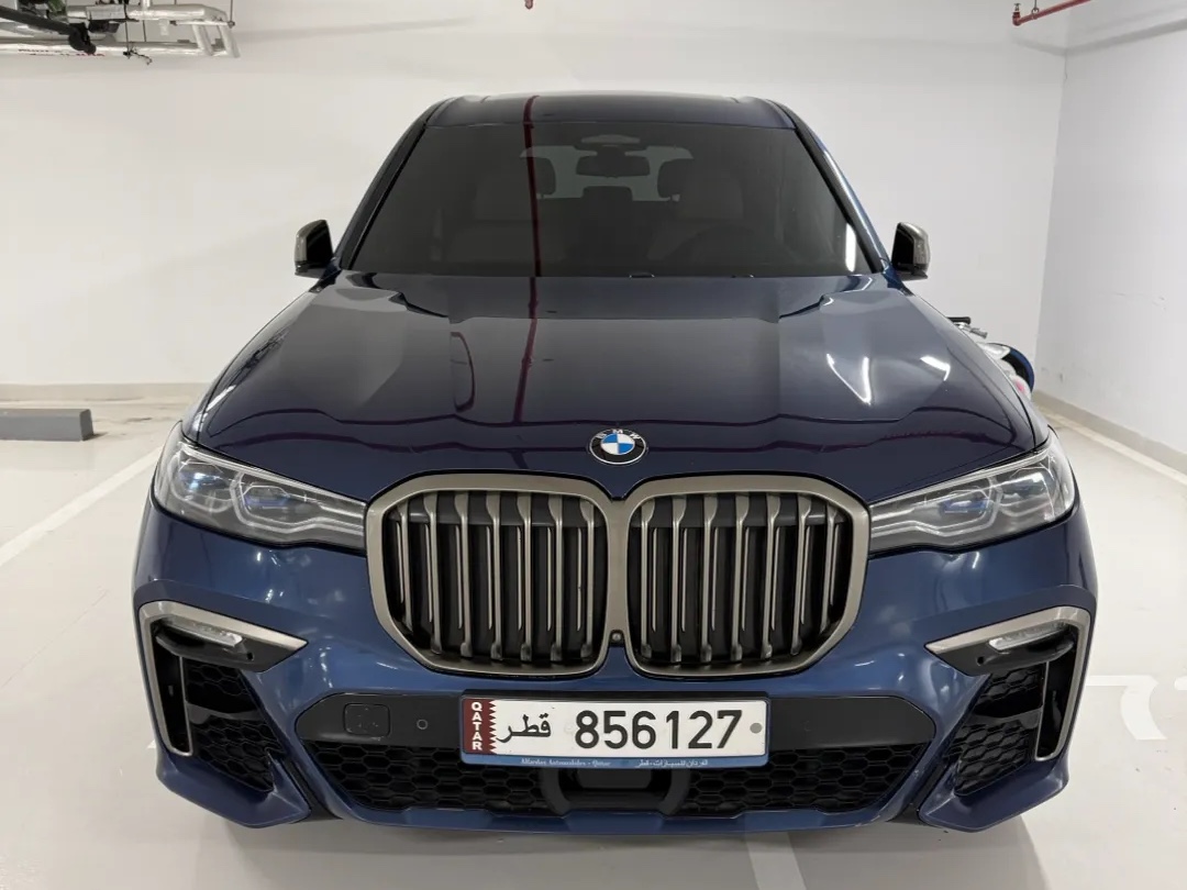 BMW X-Series X7-M50i 2021 - Image 3