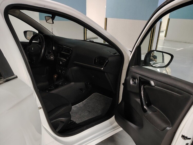 Peugeot 301 2017 - Image 4