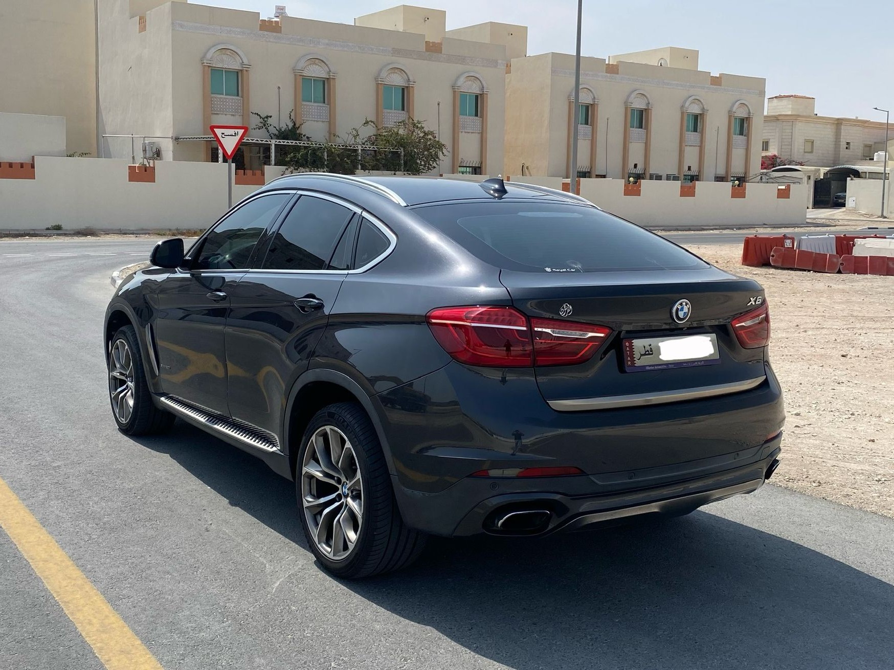 BMW X-Series X6 50i 2015 - Image 4