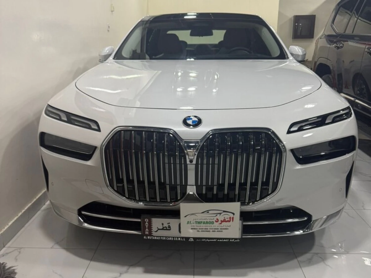 BMW 7-Series 735i 2026