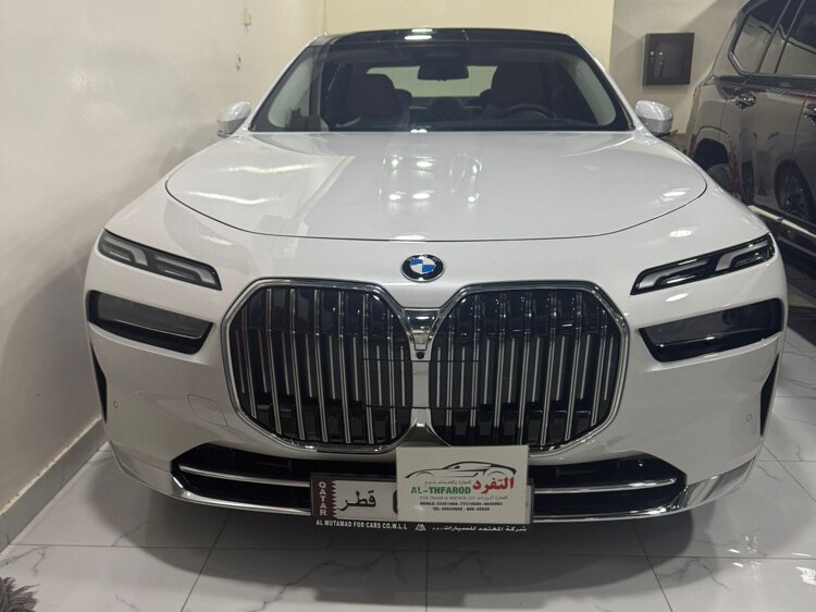 BMW 7-Series 735i 2026