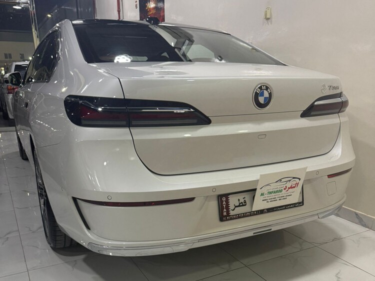 BMW 7-Series 735i 2026 - Image 3