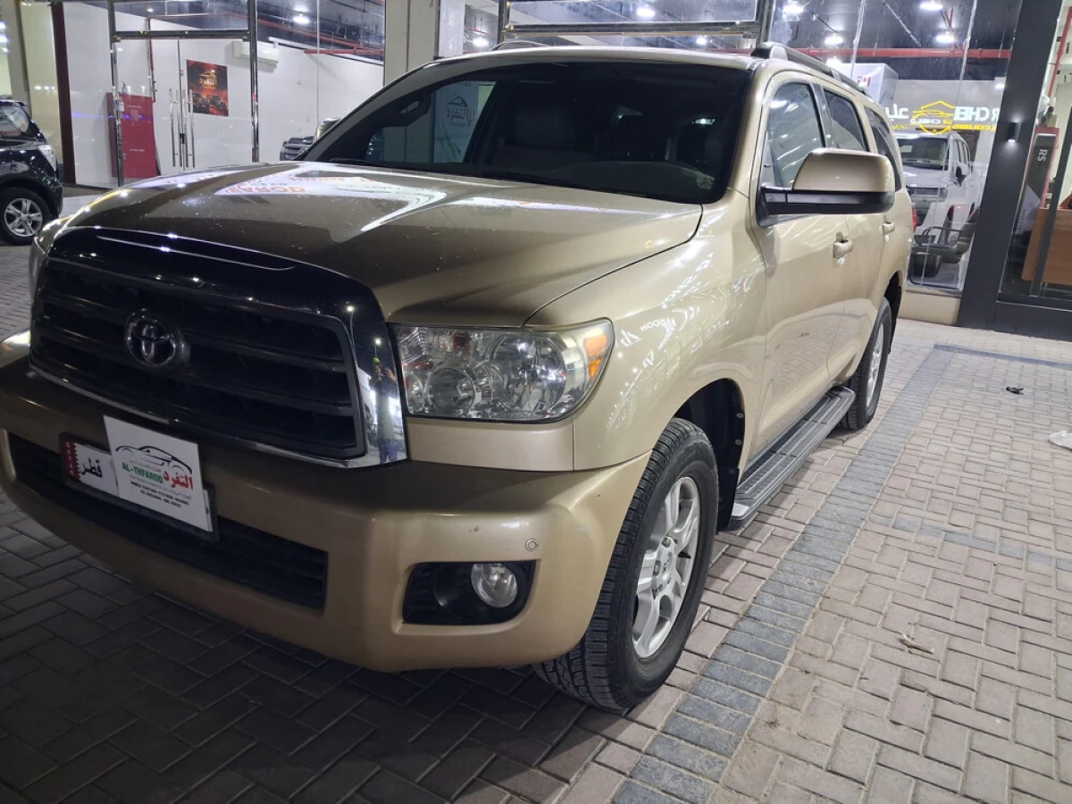 Toyota Sequoia 2014