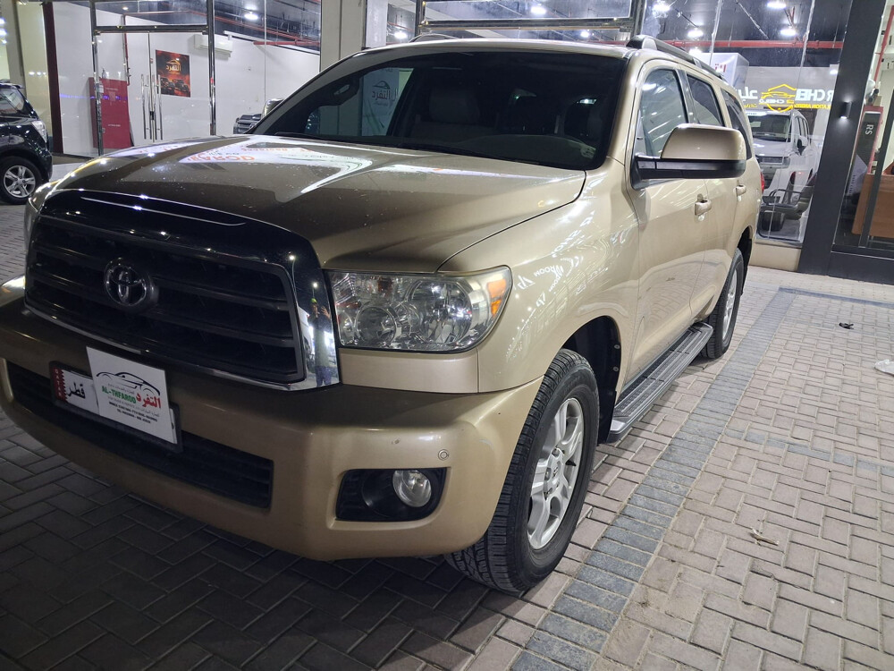 Toyota Sequoia 2014