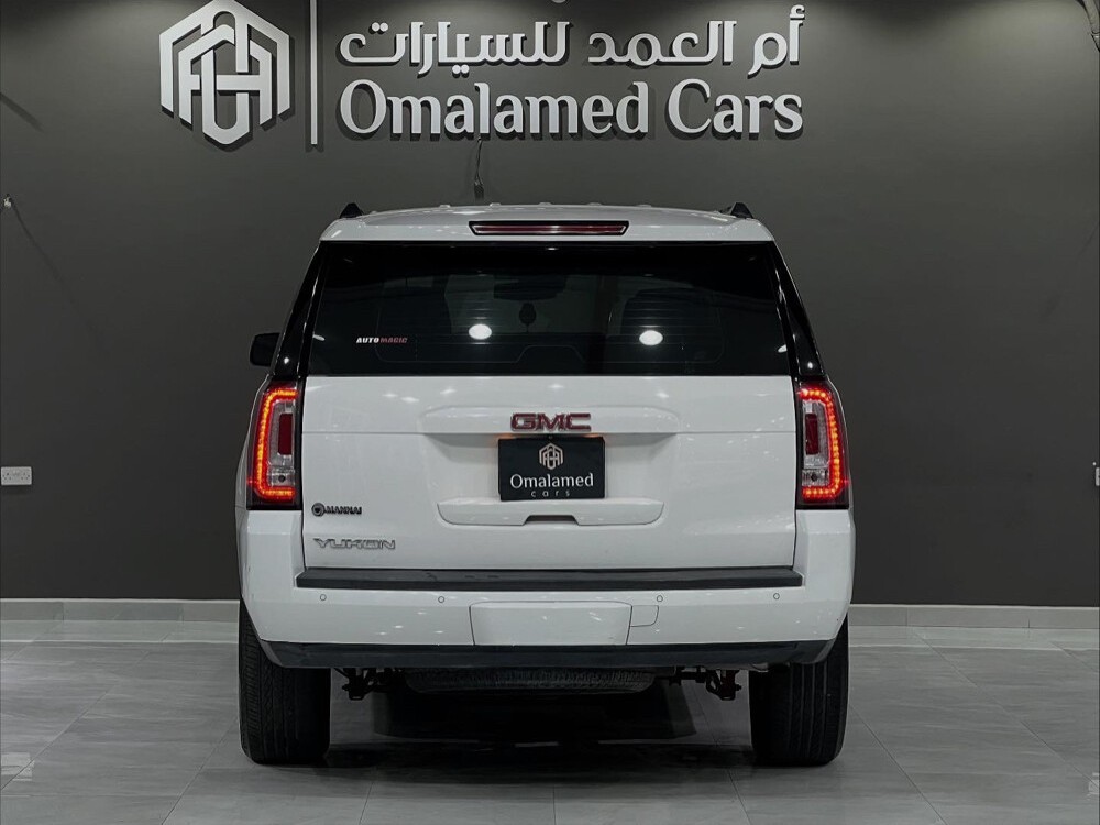 GMC Yukon SLT 2015 - Image 4