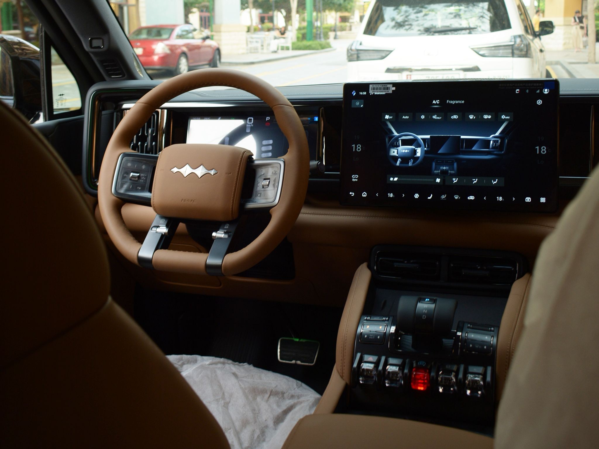 BYD LEOPARD 5 2026 - Image 4