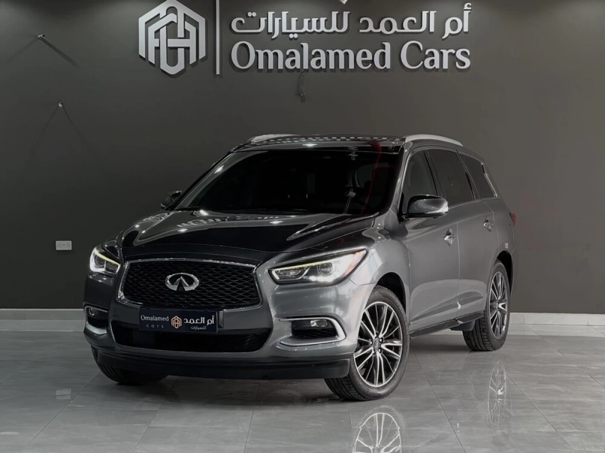 Infiniti Q 60  2016