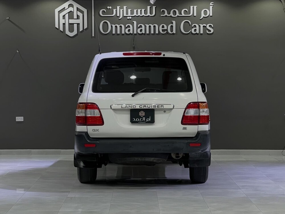 Toyota Land Cruiser GX 2006 - Image 3