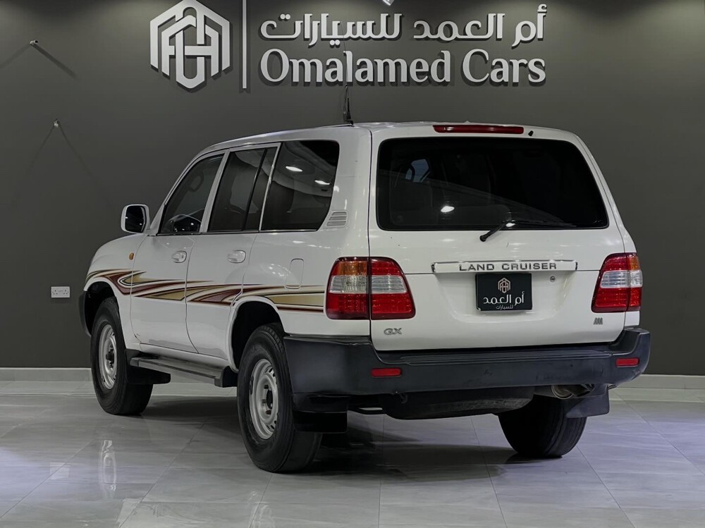Toyota Land Cruiser GX 2006 - Image 4
