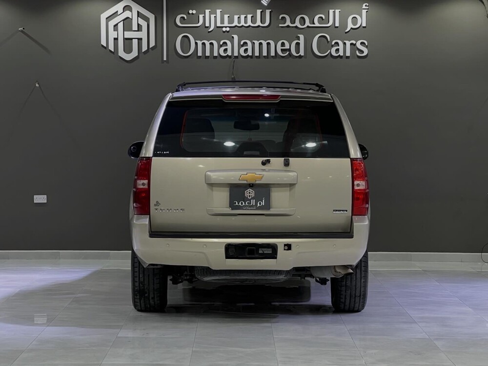 Chevrolet Tahoe LT 2012 - Image 3
