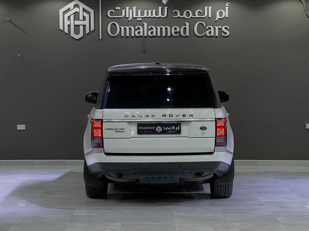 Land Rover Range Rover Vogue SE 2015 - Image 3