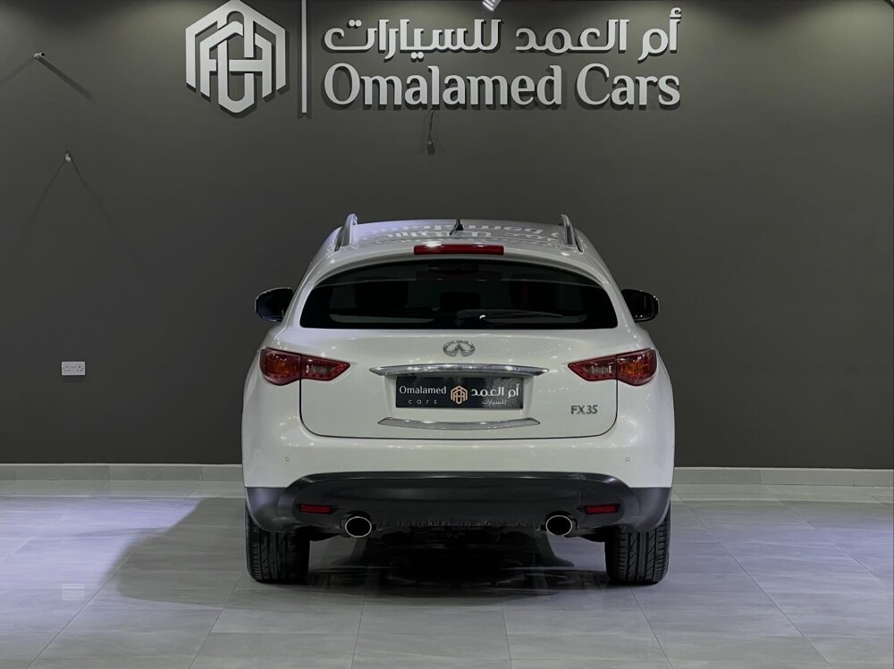 Infiniti FX 35 2011 - Image 3