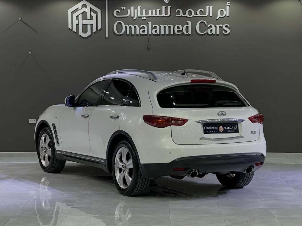 Infiniti FX 35 2011 - Image 4