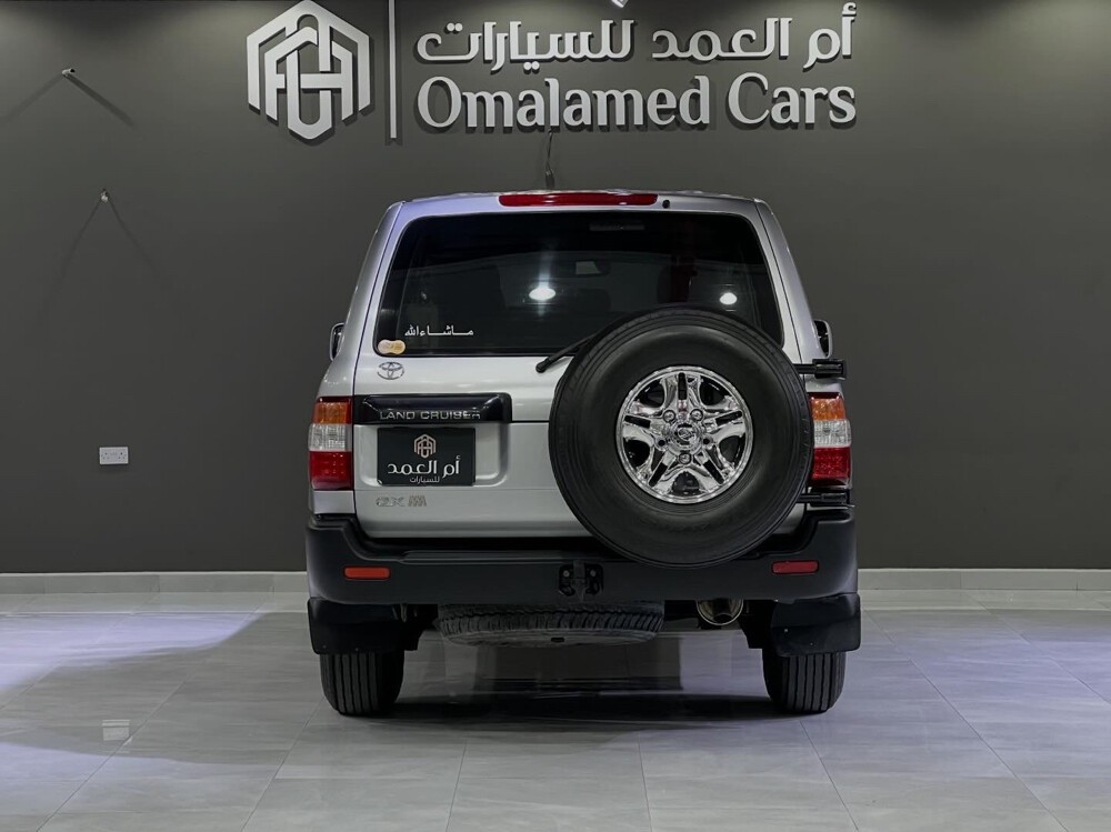 Toyota Land Cruiser GX.R 2007 - Image 3