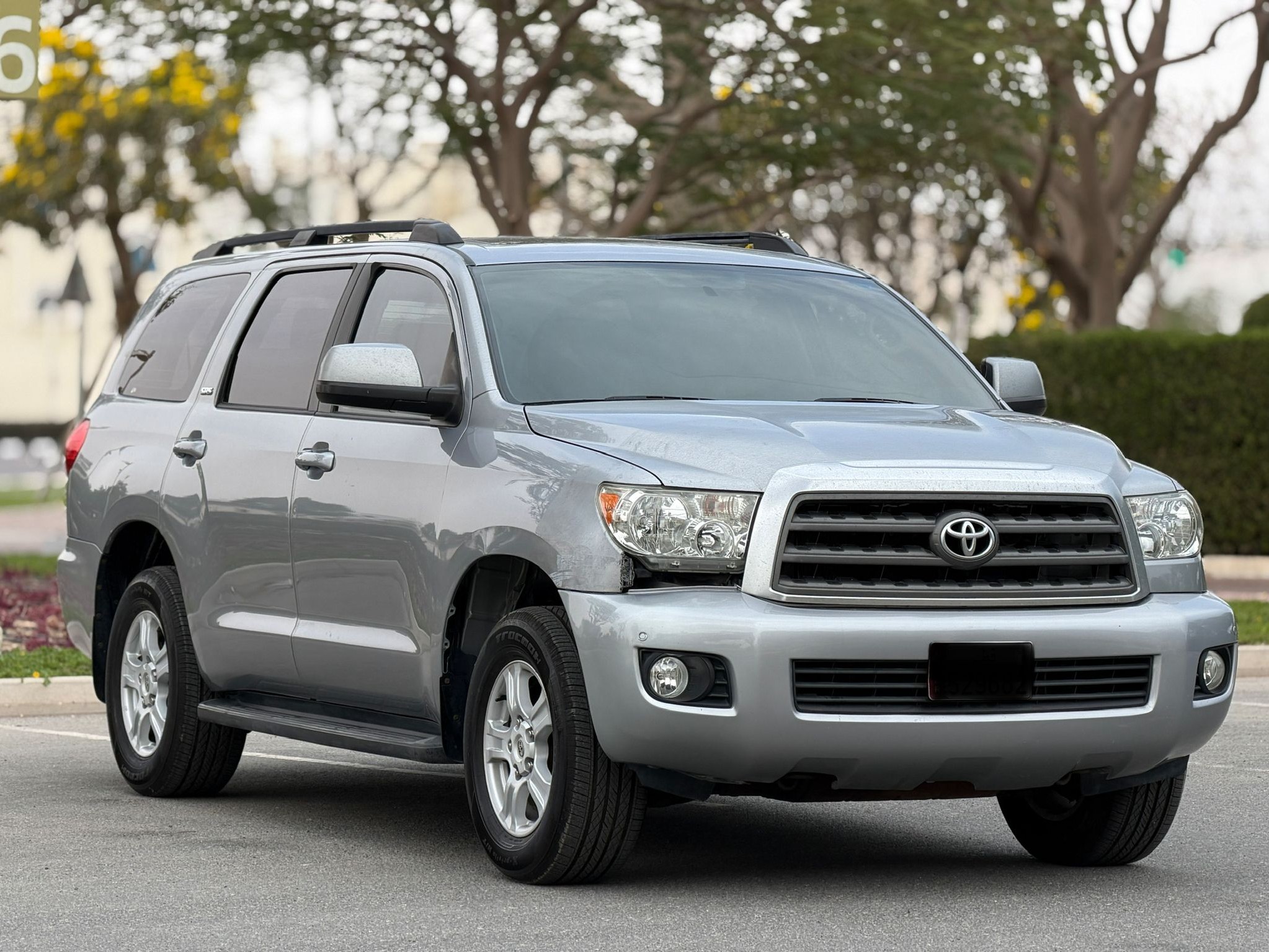 Toyota Sequoia 2013 - Image 3