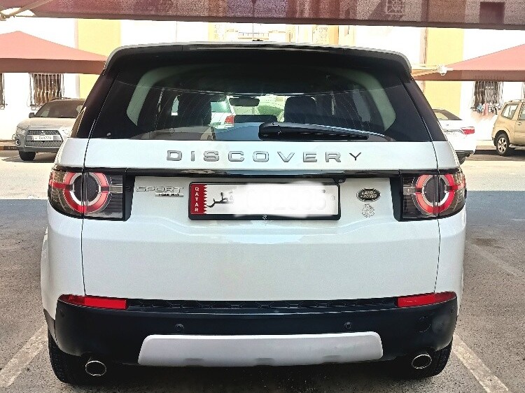 Land Rover Discovery Sport HSE 2015 - Image 4
