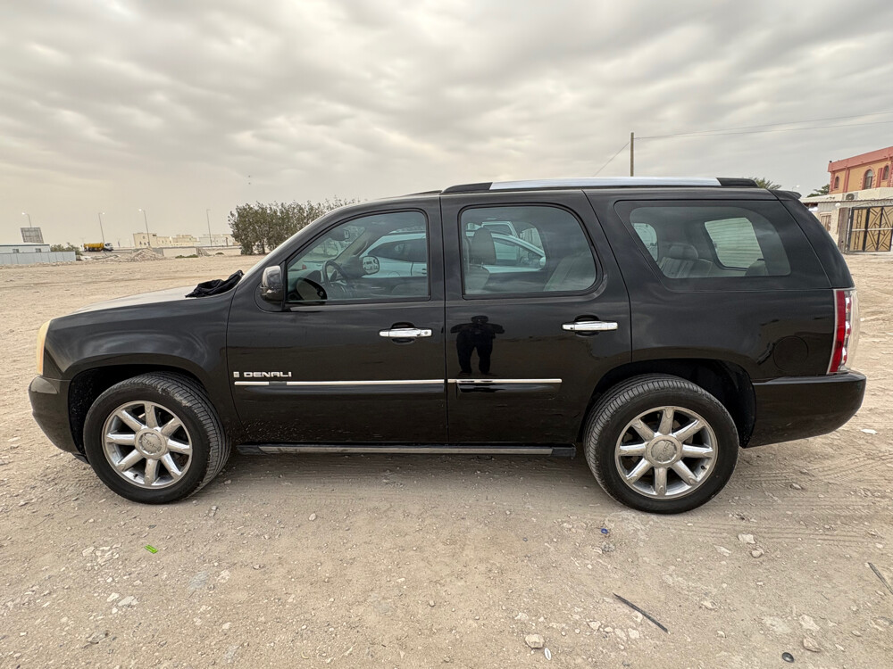 GMC Yukon Denali 2008