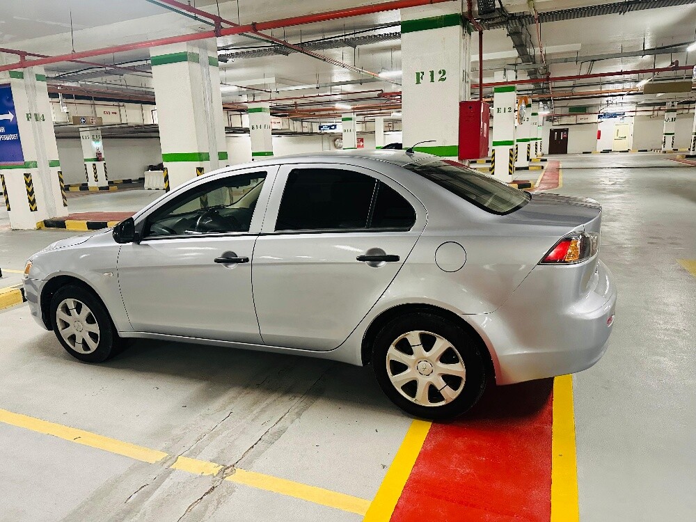 Mitsubishi Lancer EX 1.6 2015 - Image 3