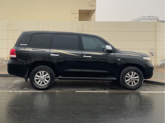 Toyota Land Cruiser GX.R 2011