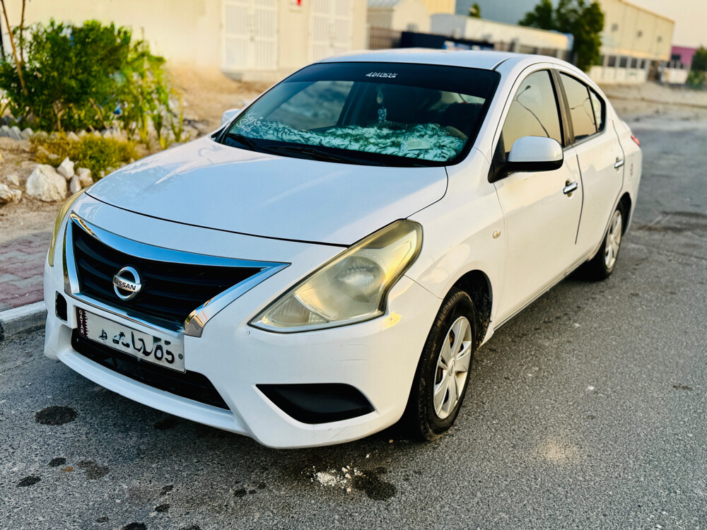Nissan Sunny 2020