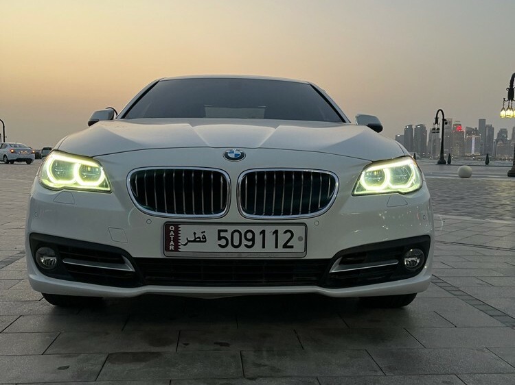 BMW 5-Series 520 i 2014