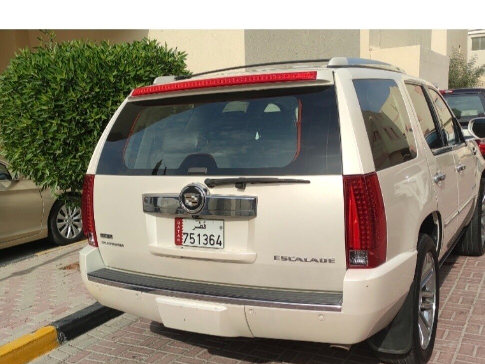 Cadillac Escalade Platinum 2012 - Image 4
