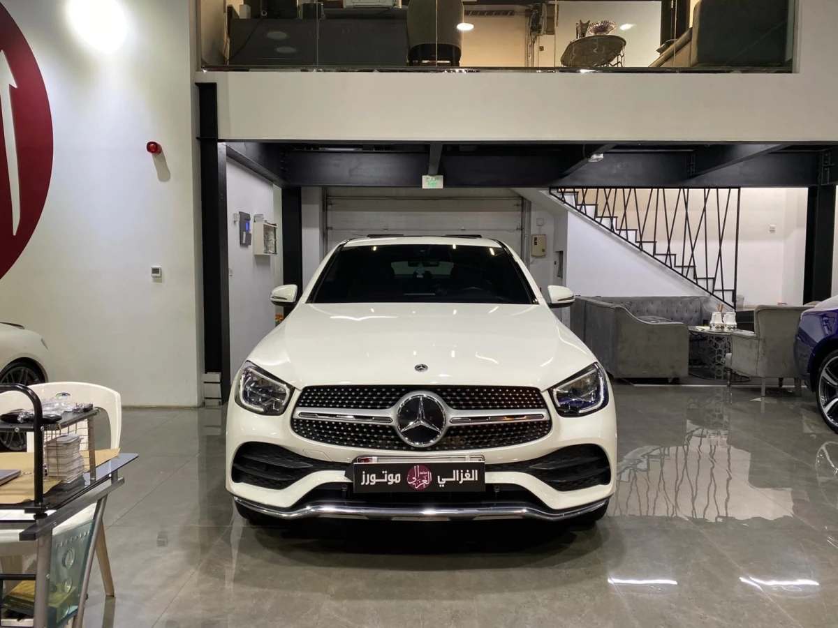 Mercedes-Benz GLC  200 2021
