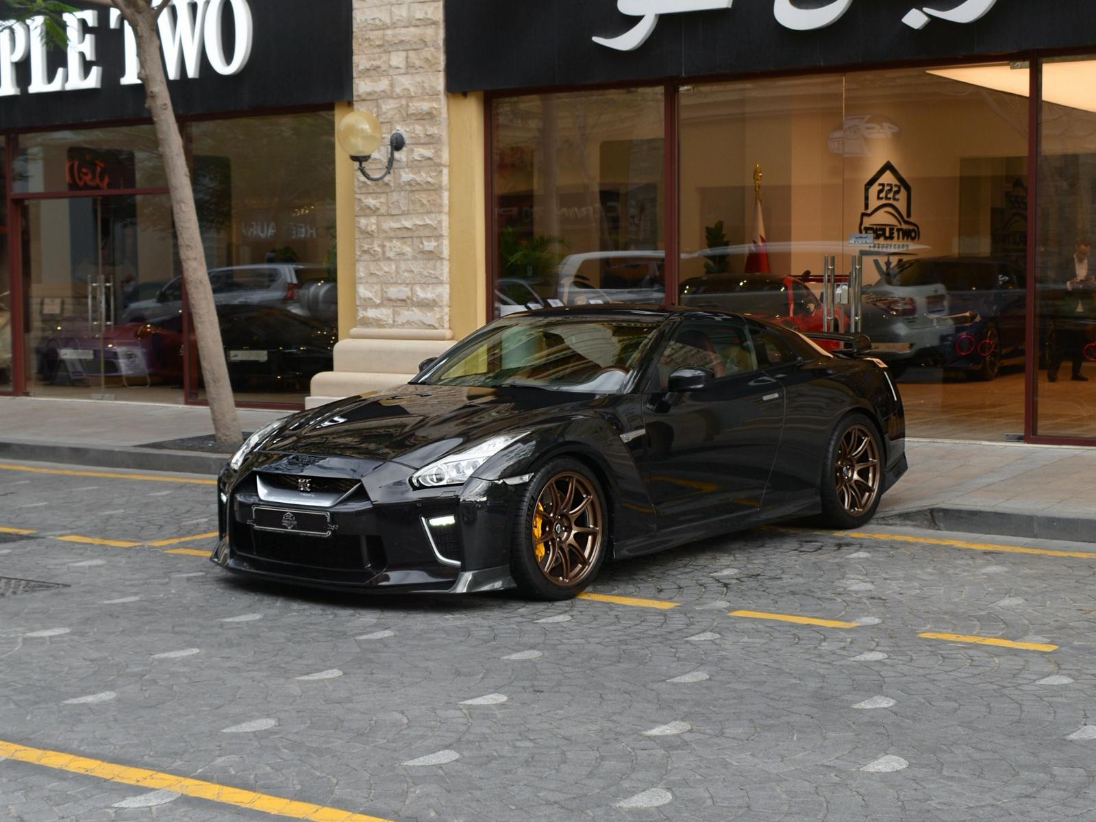Nissan GT-R 2017 - Image 3