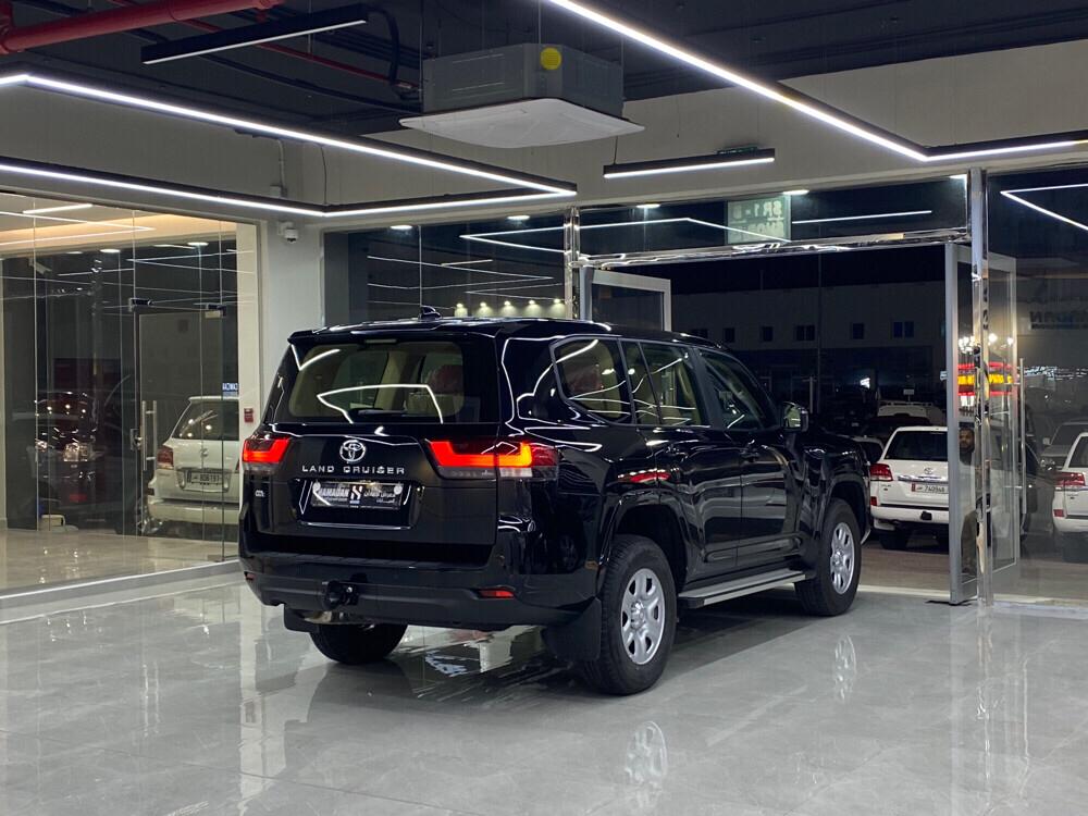 Toyota Land Cruiser GX 2026 - Image 4