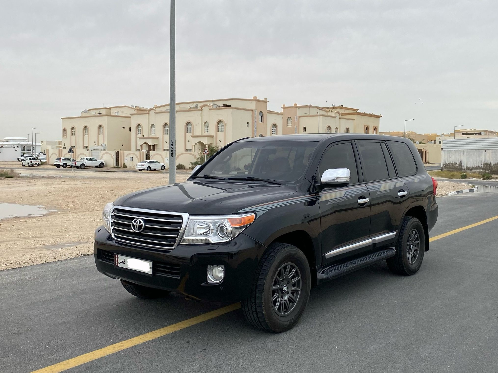 Toyota Land Cruiser GXR v8 2014