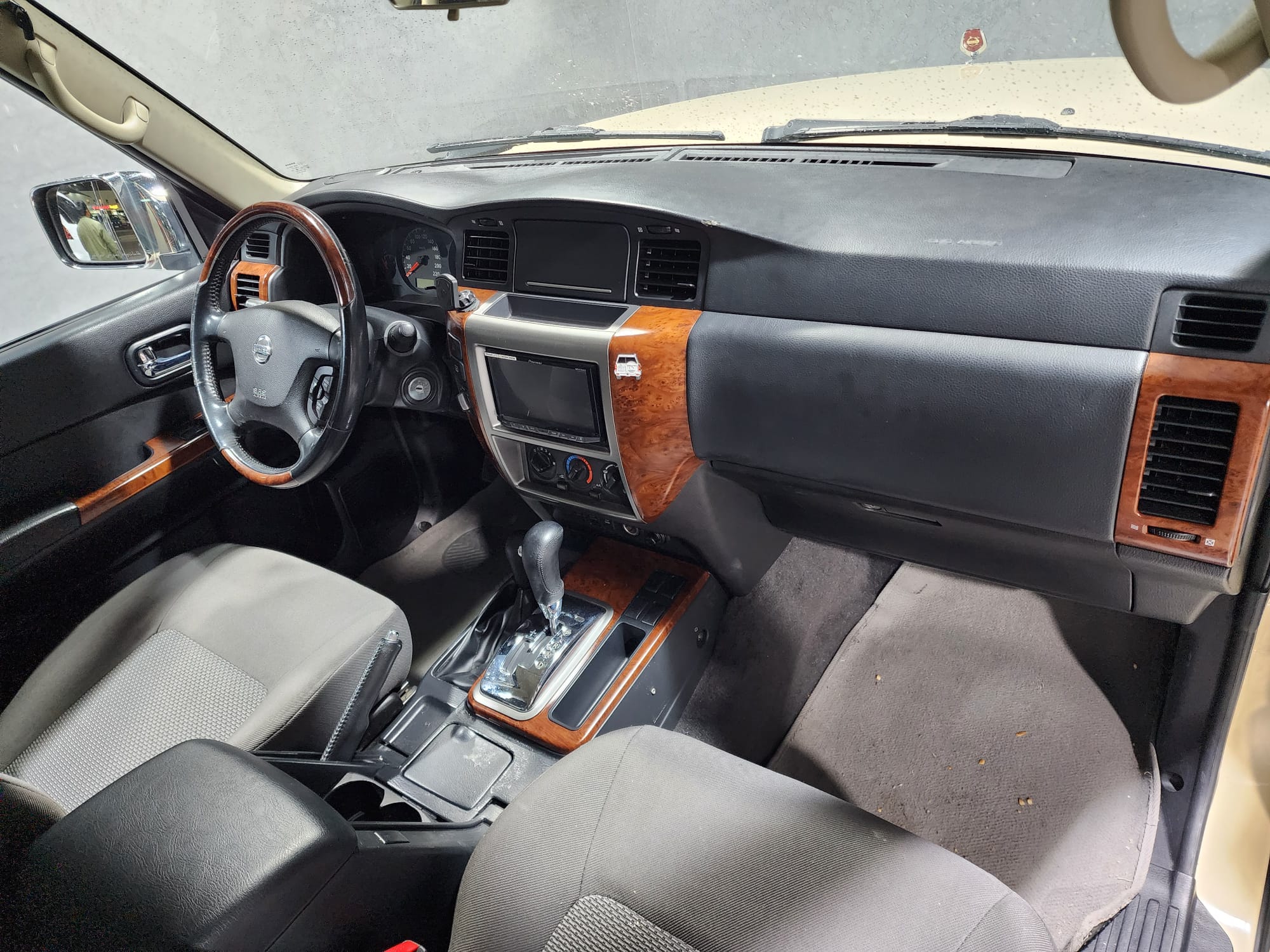 Nissan Patrol Safari 2015 - Image 3