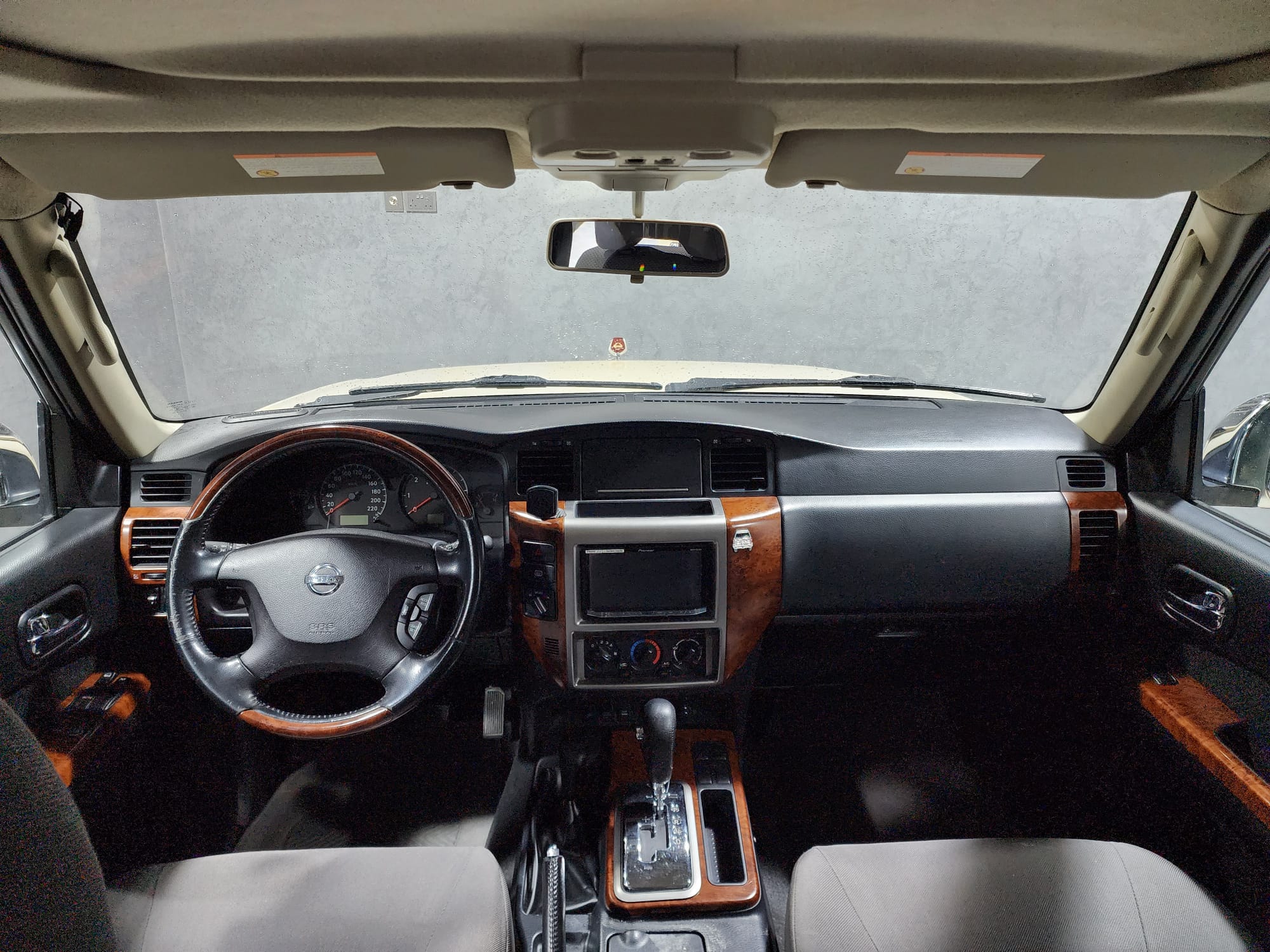 Nissan Patrol Safari 2015 - Image 4