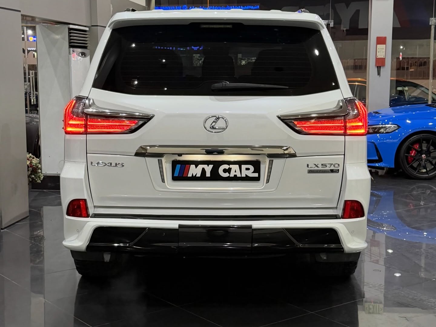 Lexus LX 570 2016 - Image 3