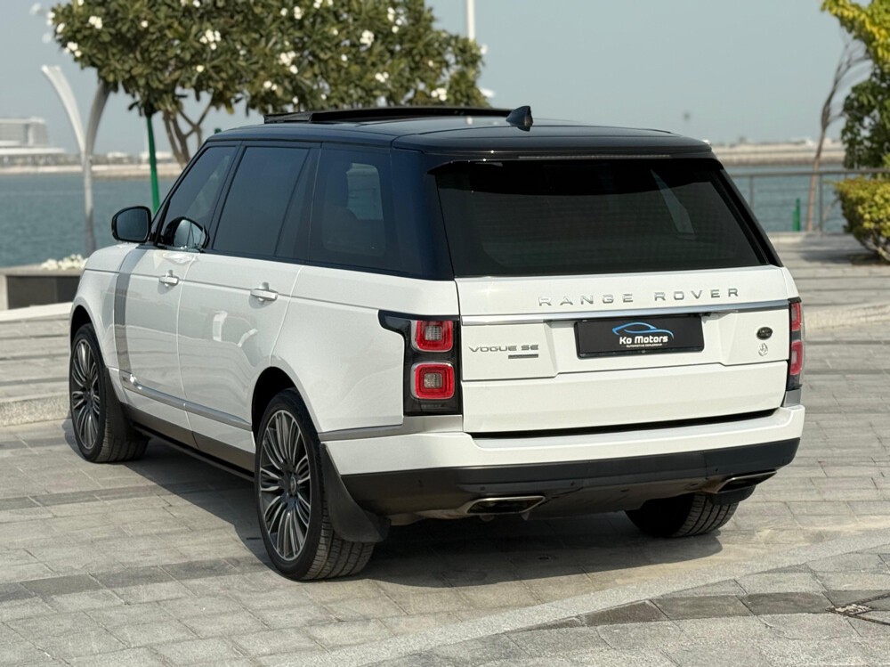 Land Rover Range Rover Vogue SE SuperCharged 2018 - Image 4