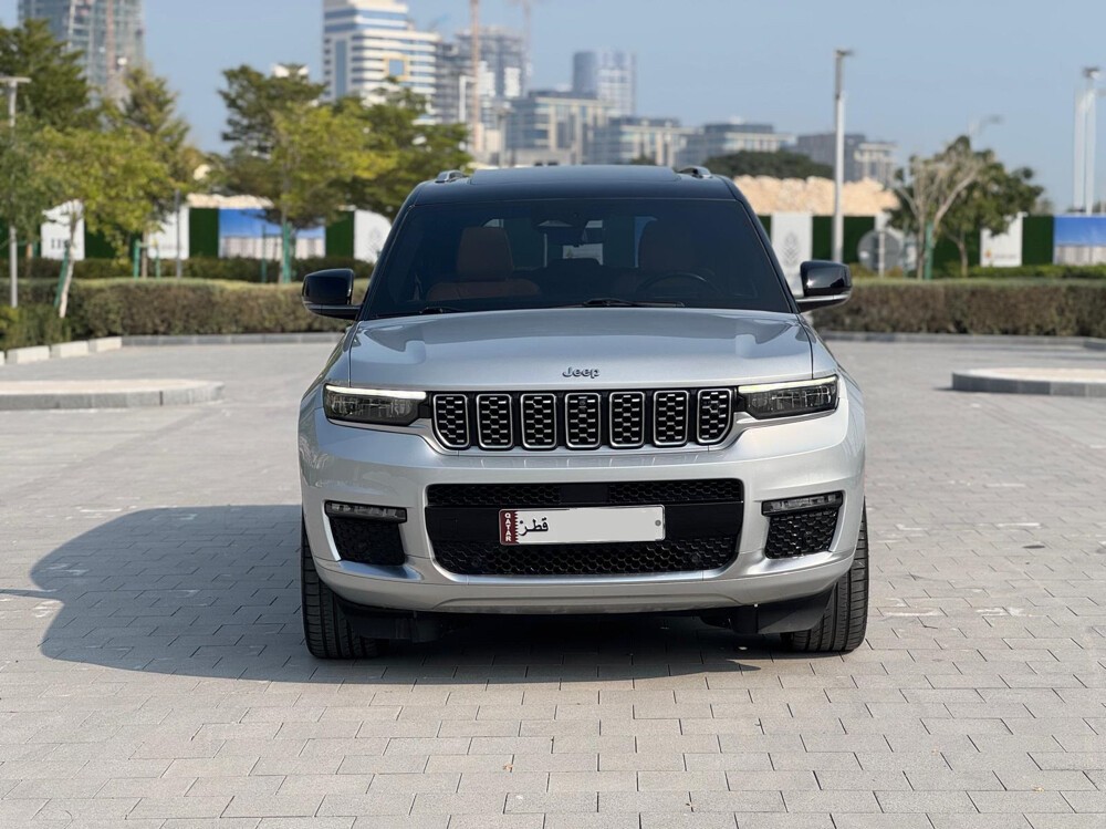Jeep Grand Cherokee Summit 2021 - Image 2