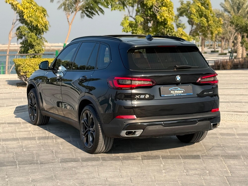 BMW X-Series X5 40i 2023 - Image 4