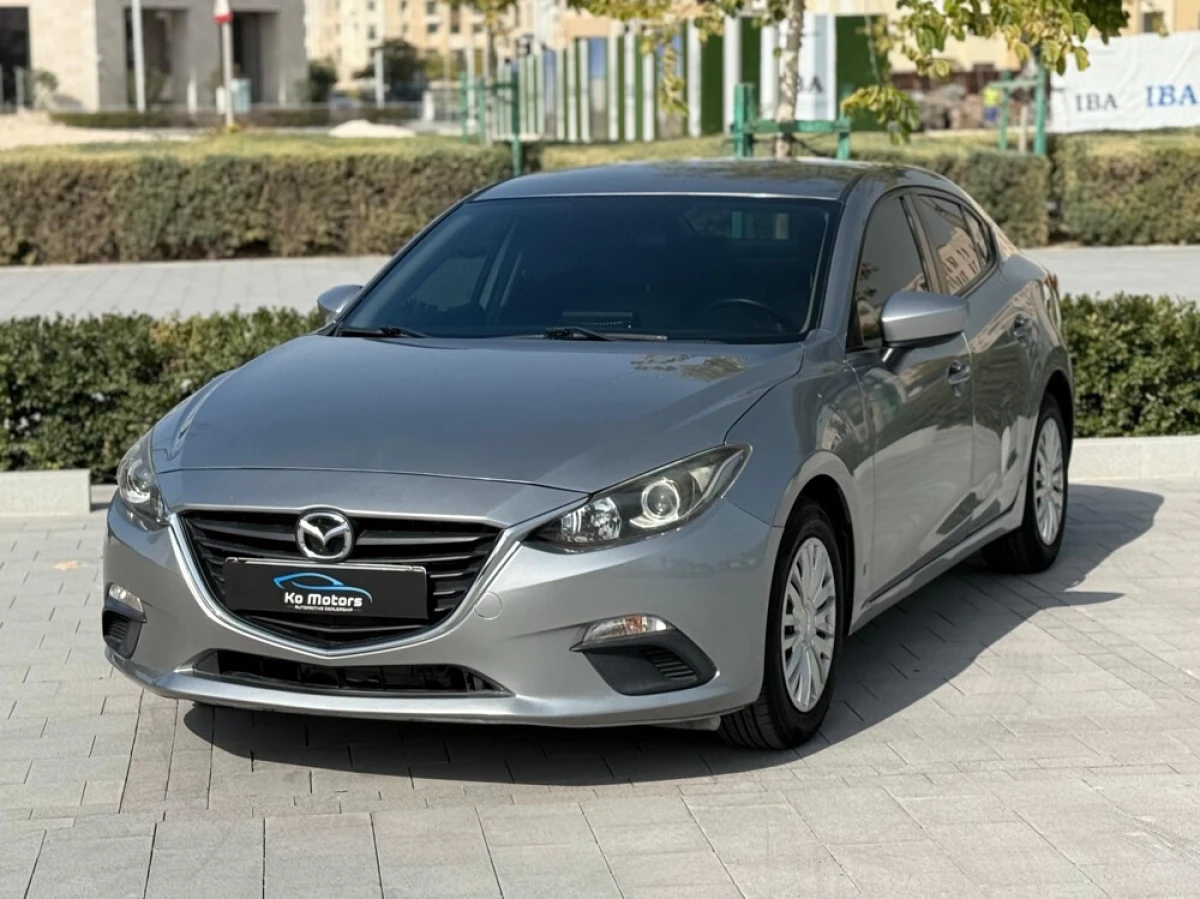 Mazda 3 2015