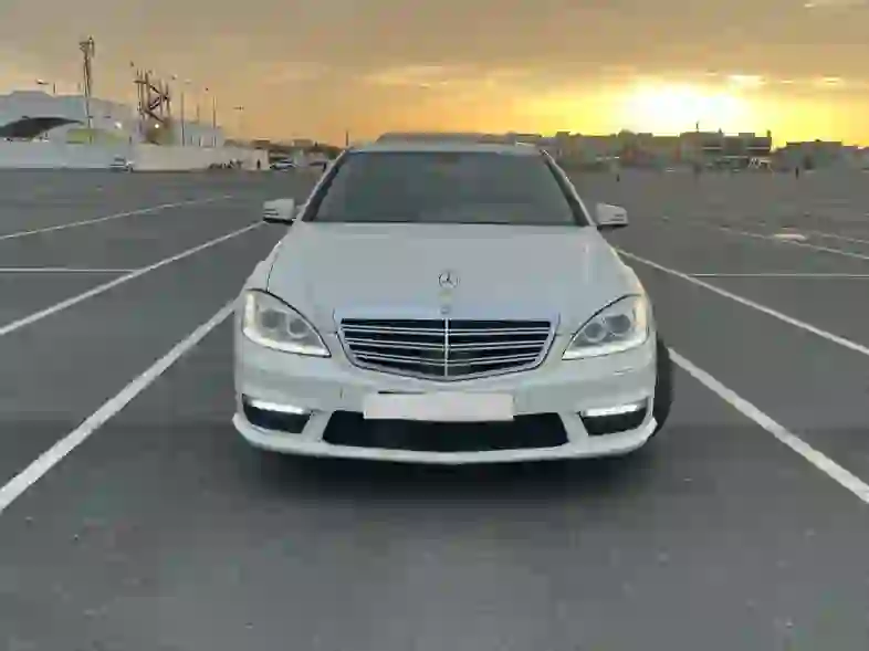 Mercedes-Benz S-Class Sedan 280 2007 - Image 2
