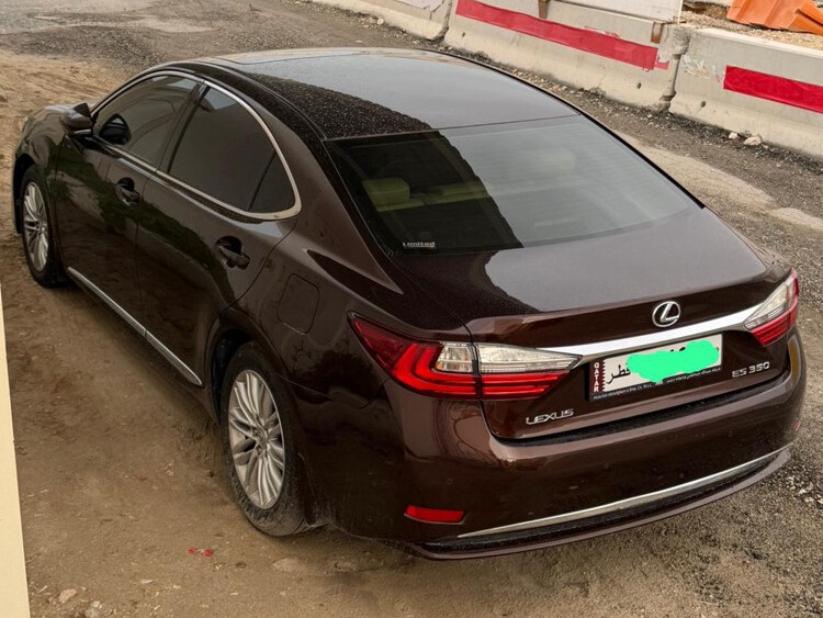 Lexus ES 350 2016 - Image 2