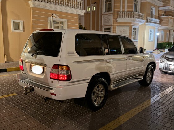 Toyota Land Cruiser VX.R 2006 - Image 3