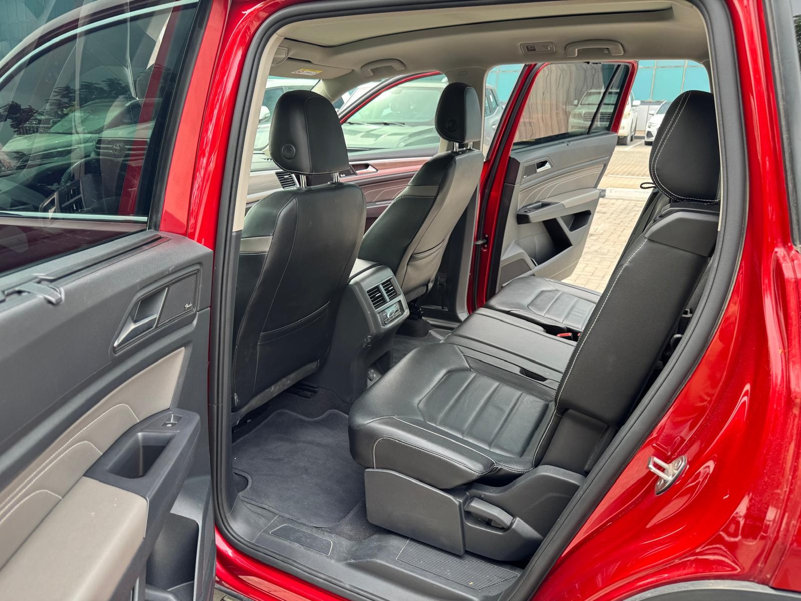Volkswagen Teramont 2021 - Image 4