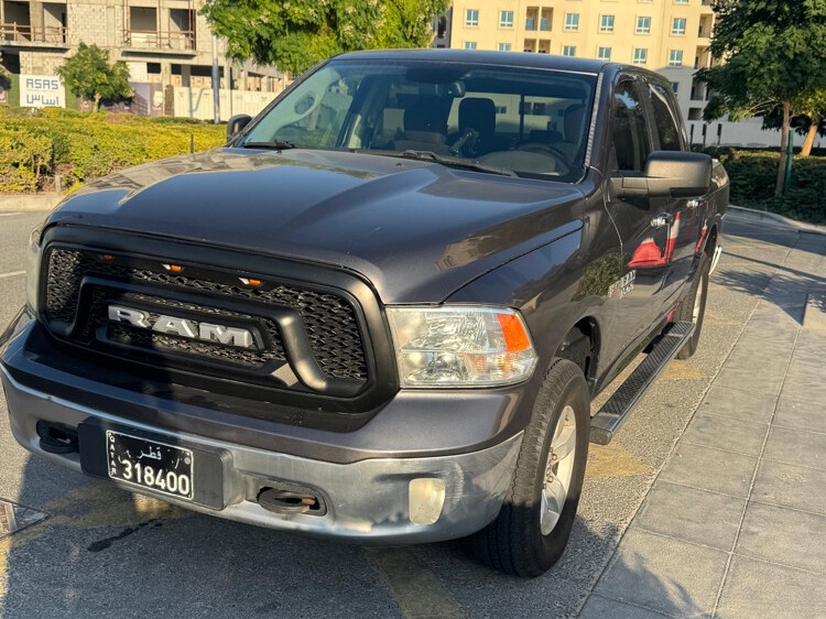 Dodge Ram Slt 1500 2017 - Image 2