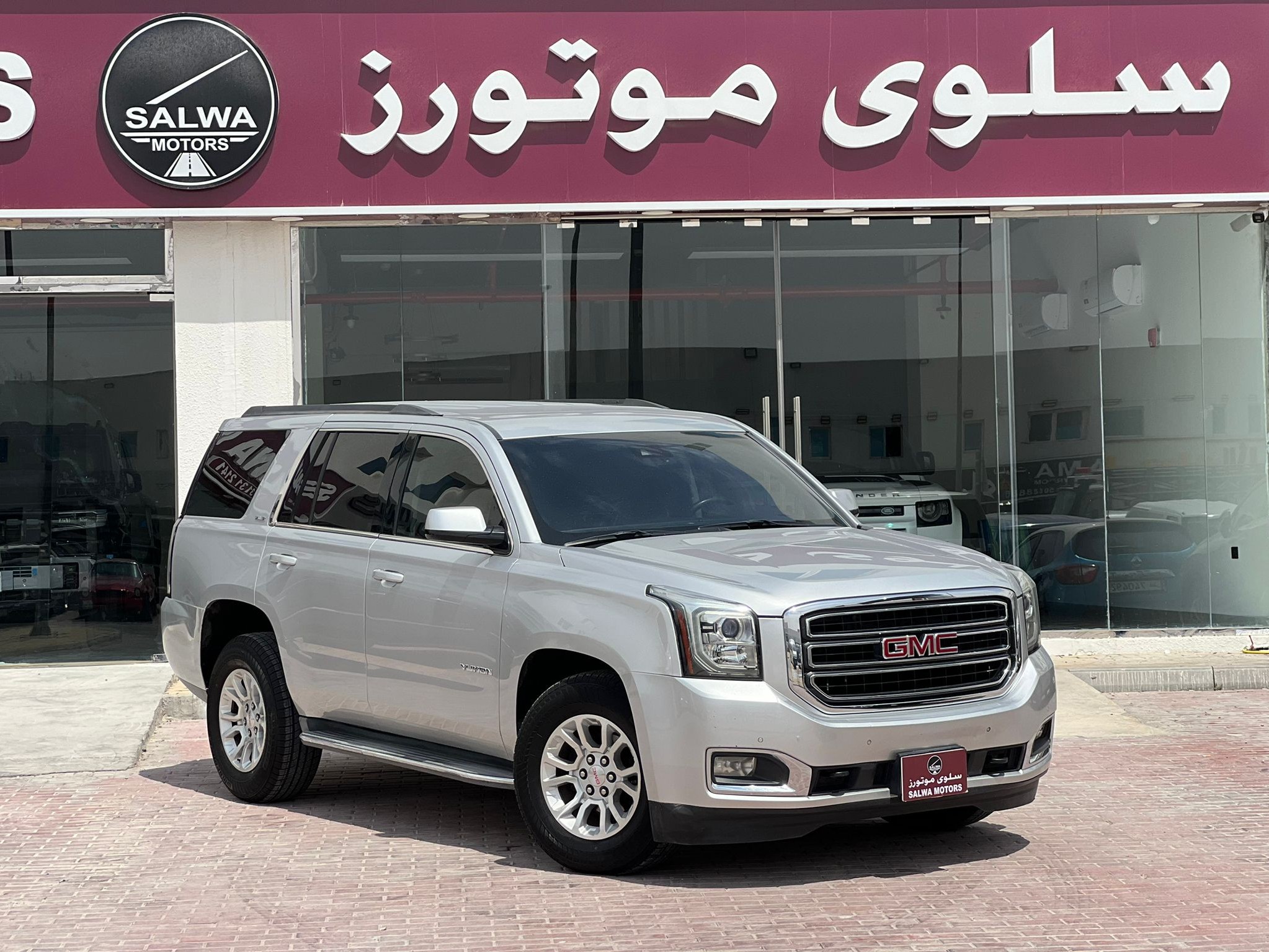 GMC Yukon 2016 - Image 2