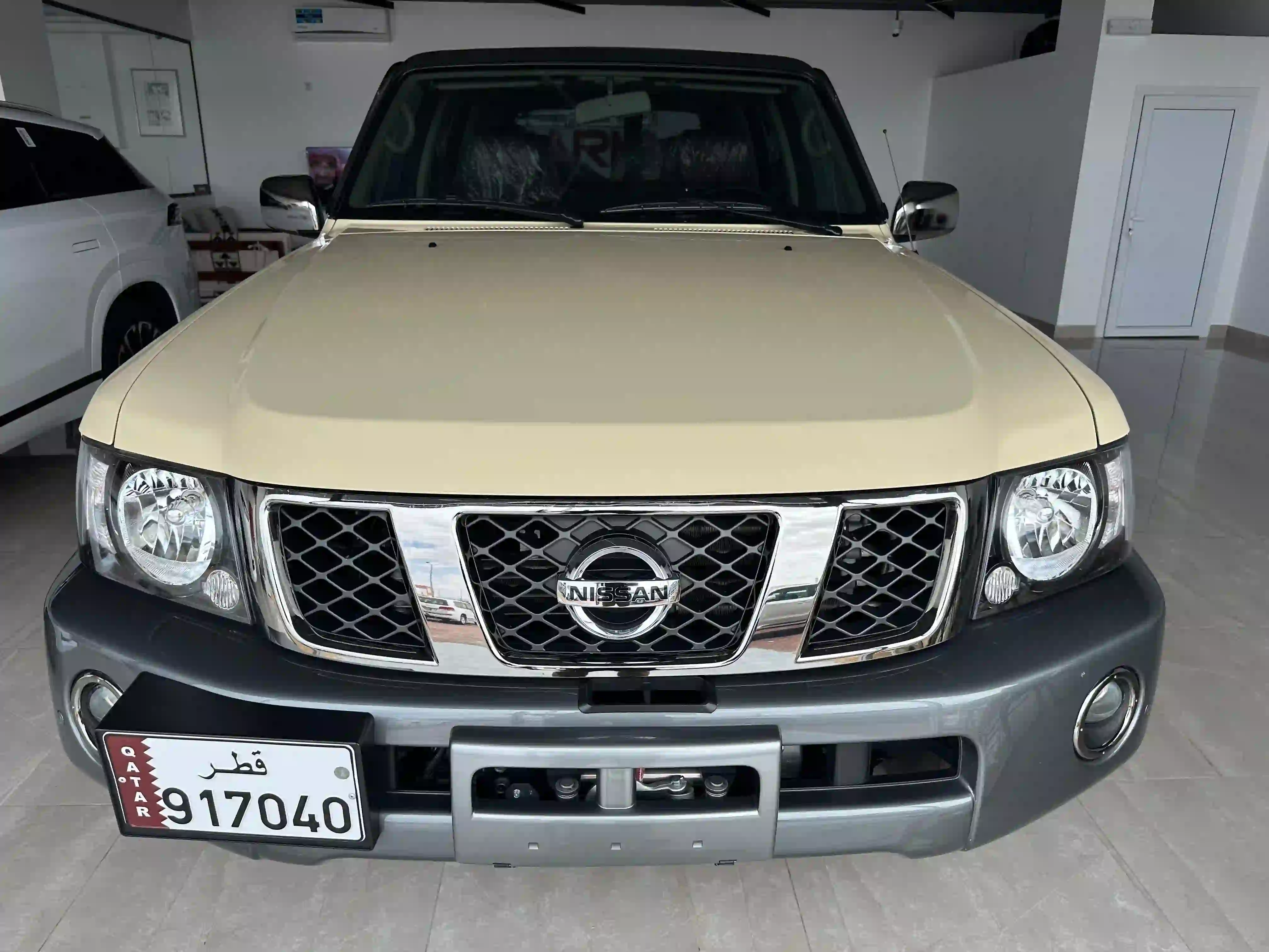 Nissan Patrol Super Safari 2023 - Image 2