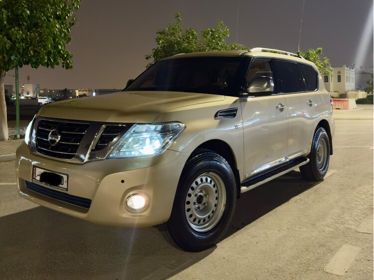 Nissan Patrol  Platinum 2012 - Image 1