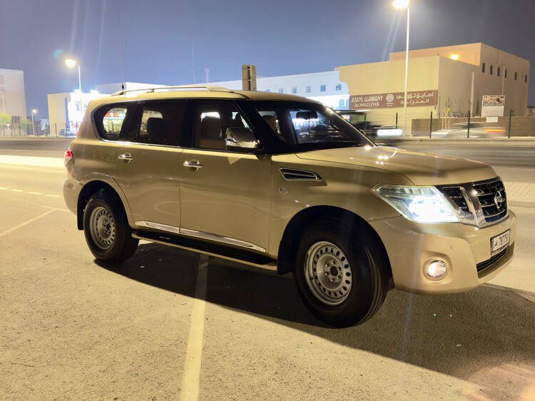 Nissan Patrol  Platinum 2012 - Image 2