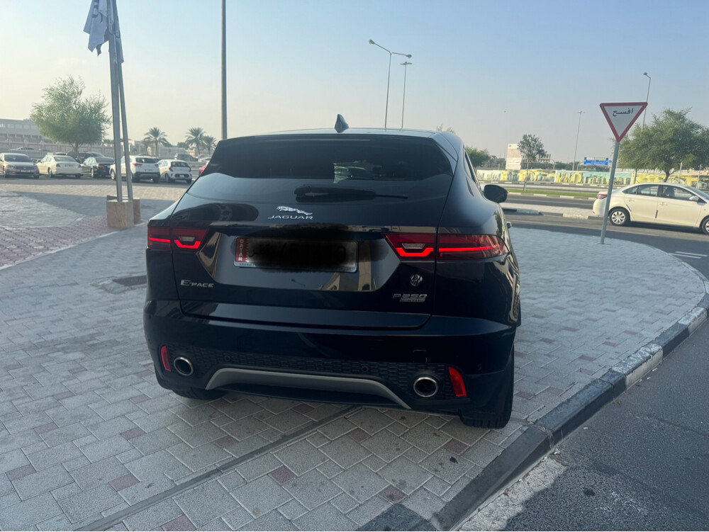 Jaguar E-pace 2019 - Image 4