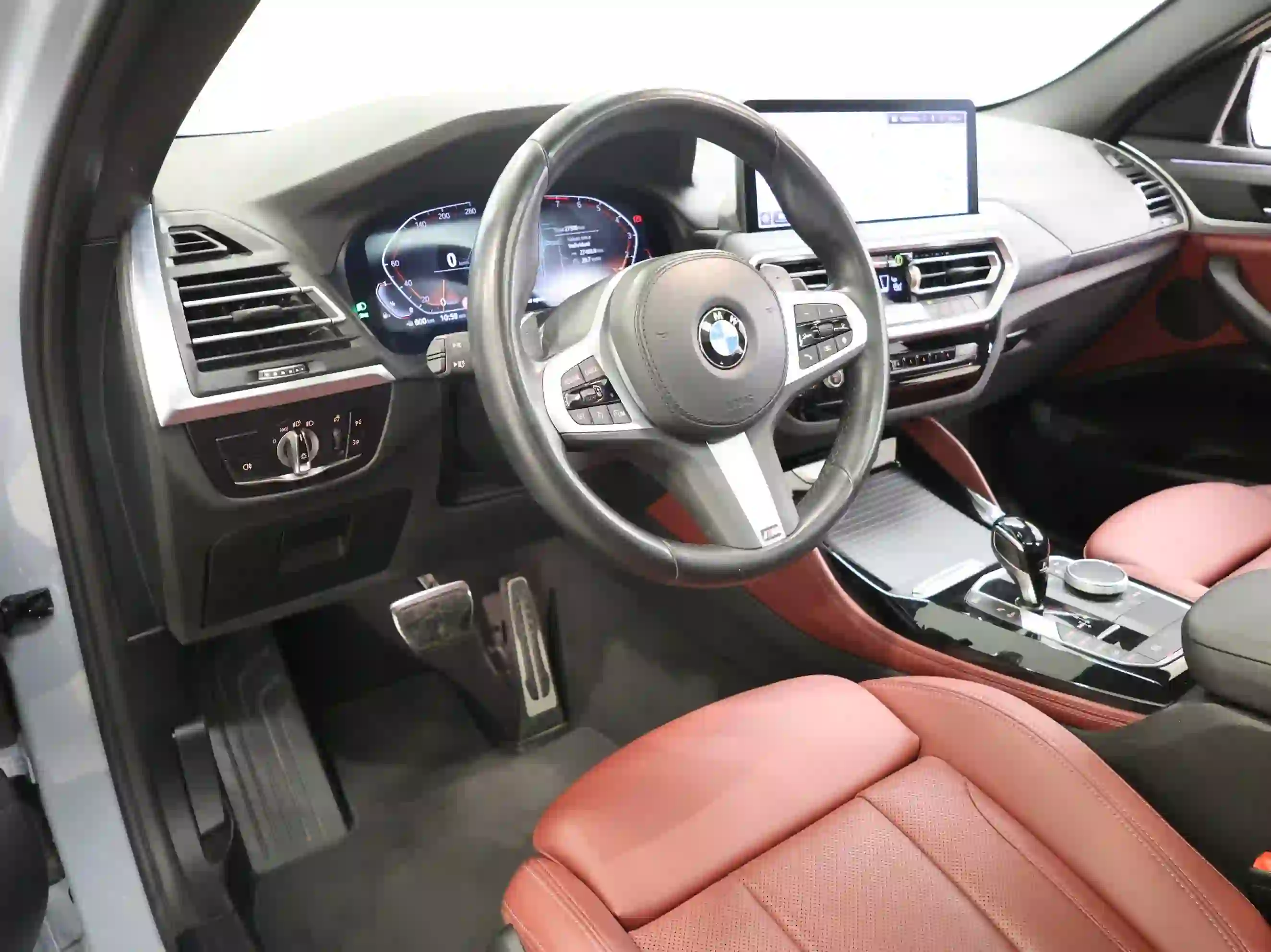 BMW X-Series X4 30i M Sports LCI 2024 - Image 2