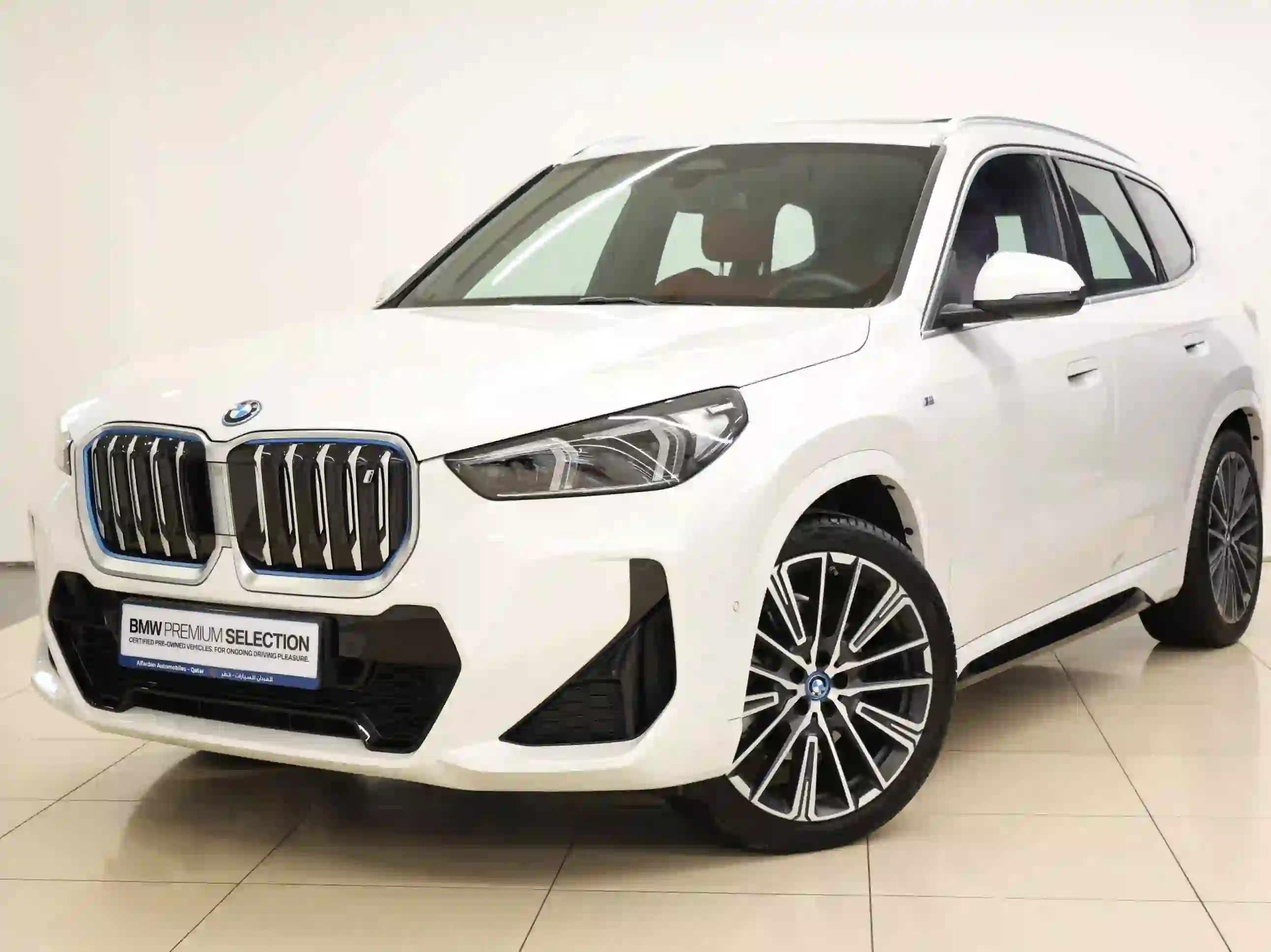 BMW ix  2024 - Image 1