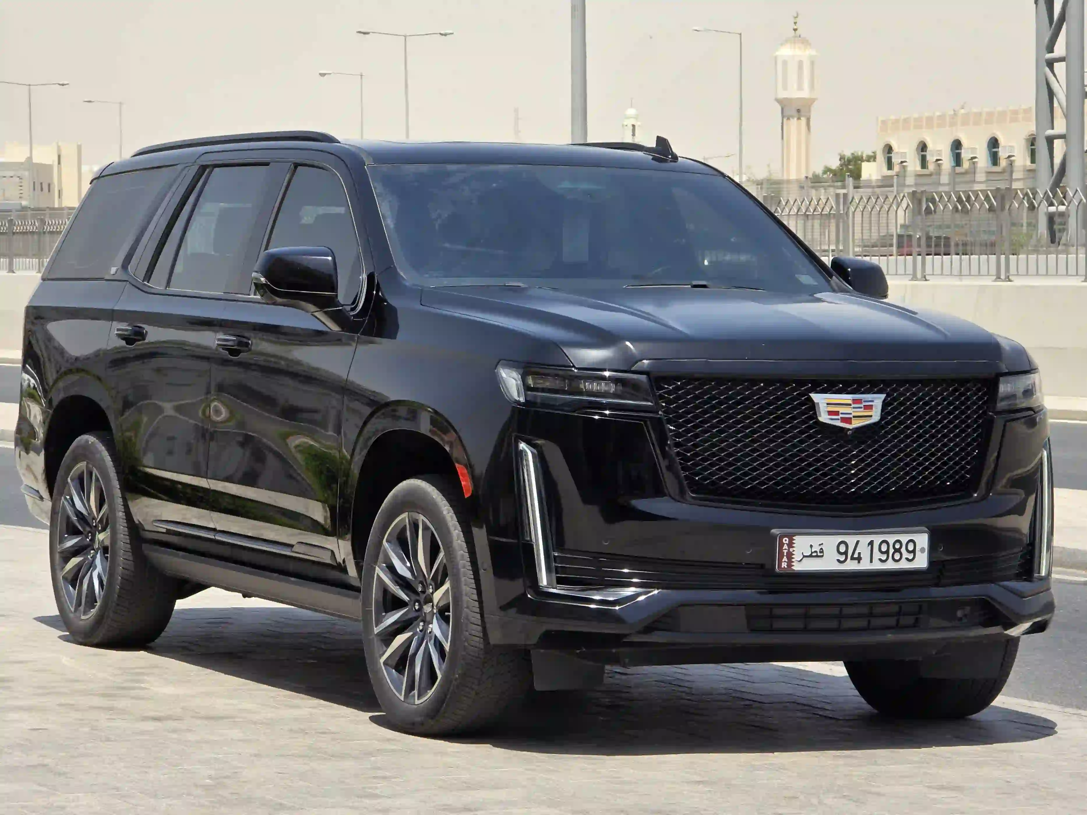 Cadillac Escalade Platinum 2023 - Image 3